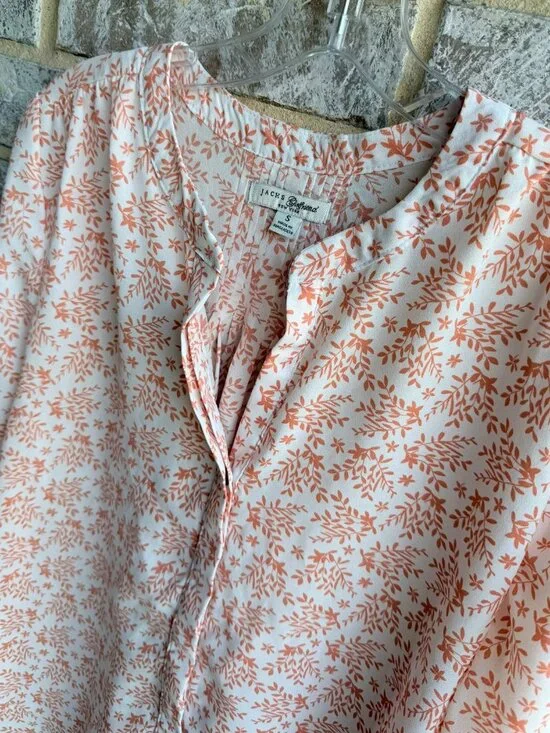 Jachs Girlfriend 3/4 Sleeve Button Up V-Neck Sheer Floral Blouse Women's Size S - Picture 5 of 9